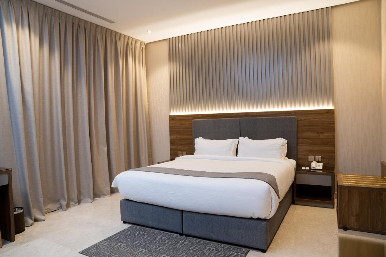 Sarwat Park Hotel Jeddah Exterior photo