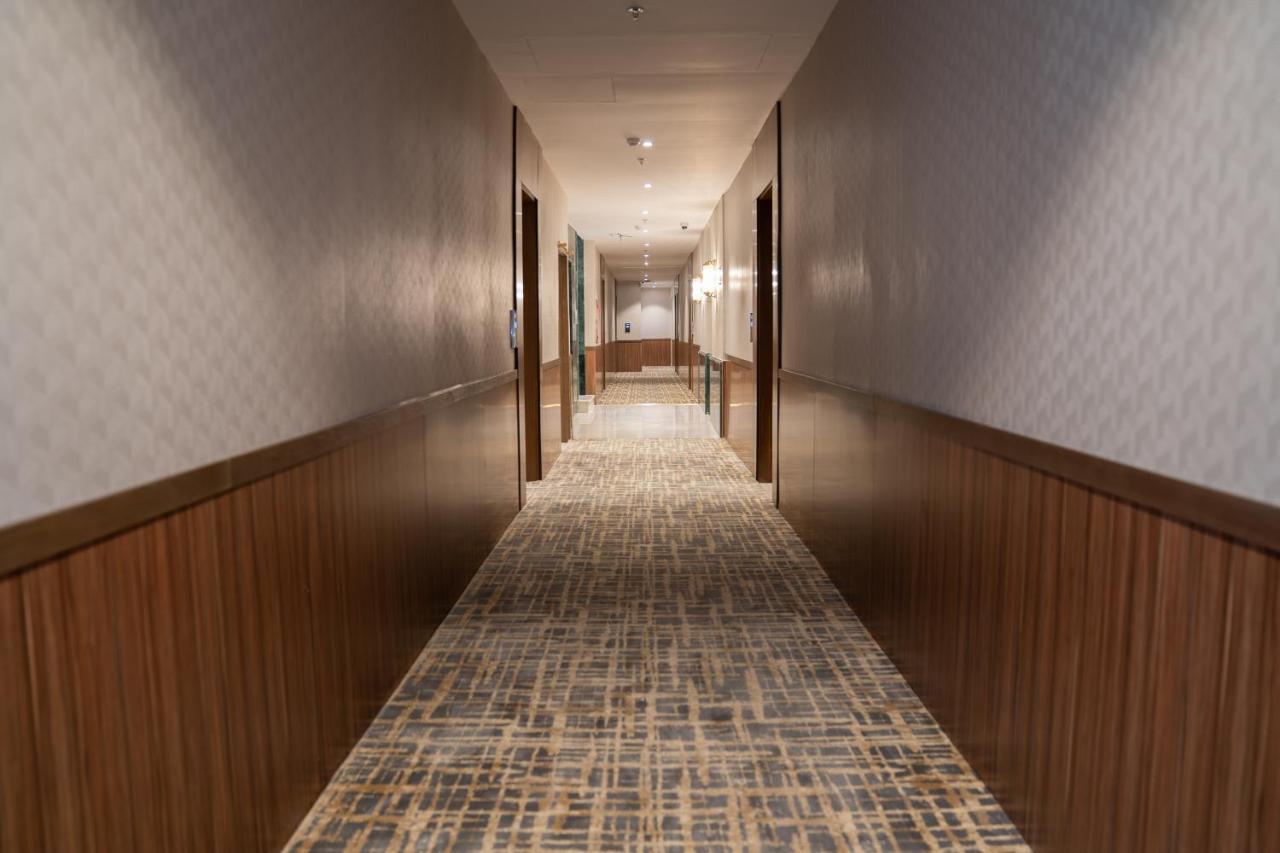 Sarwat Park Hotel Jeddah Exterior photo