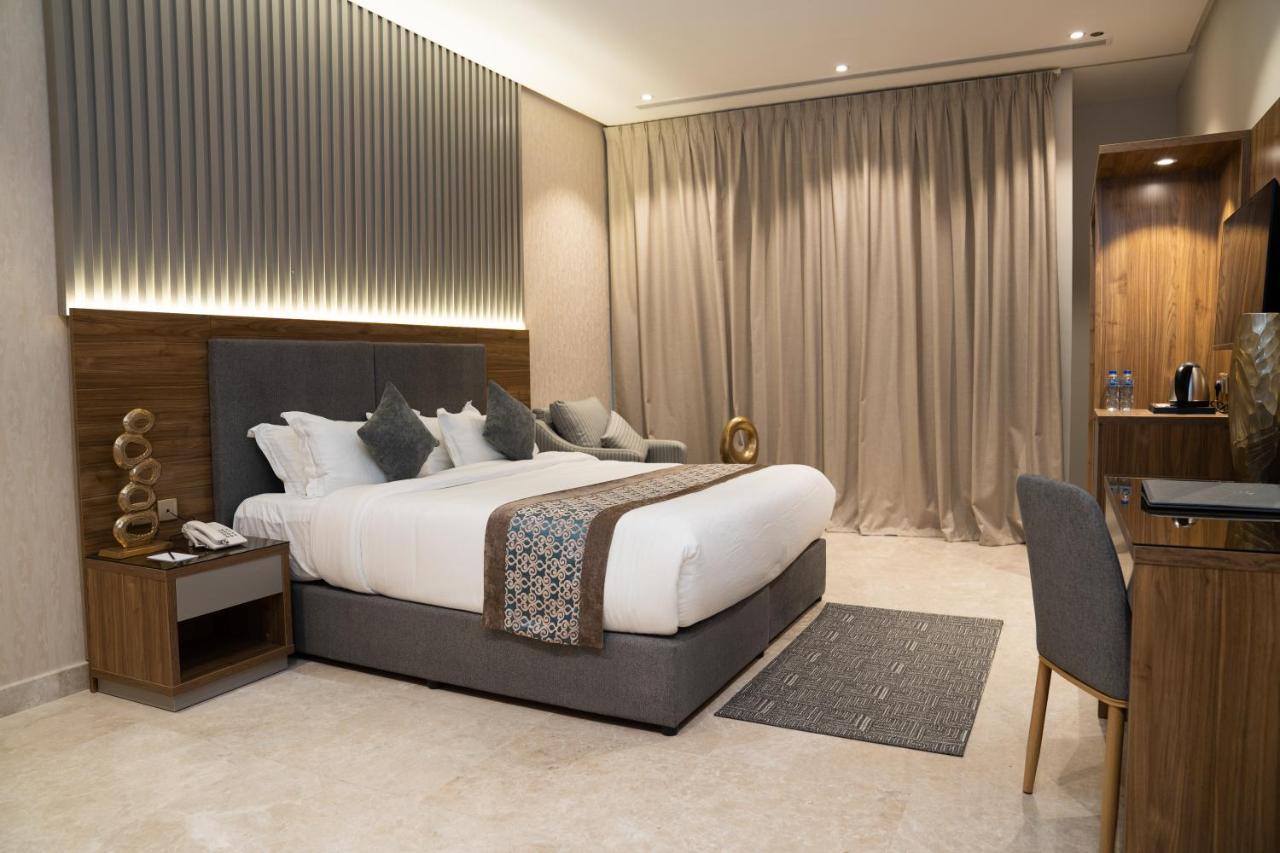 Sarwat Park Hotel Jeddah Exterior photo
