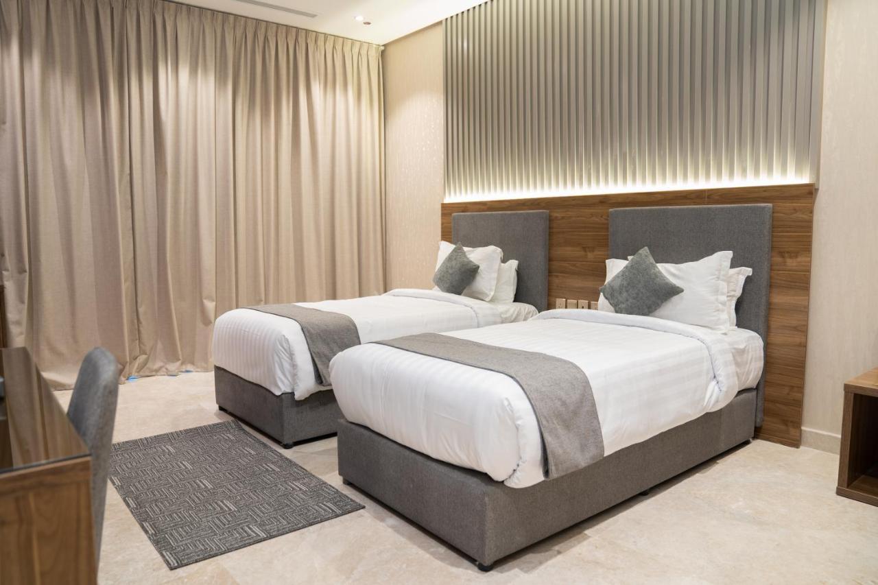 Sarwat Park Hotel Jeddah Exterior photo